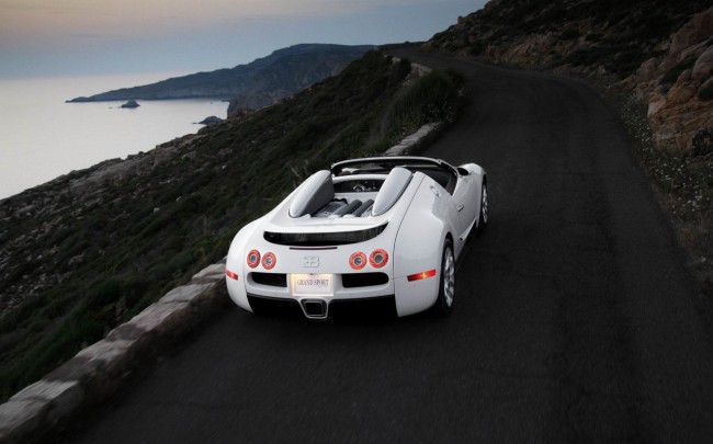 Addio Bugatti Veyron, i modelli che ne hanno fatto la storia