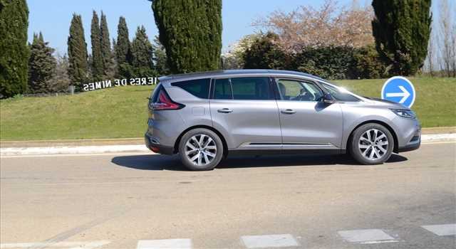 Renault Espace 2015, primo contatto