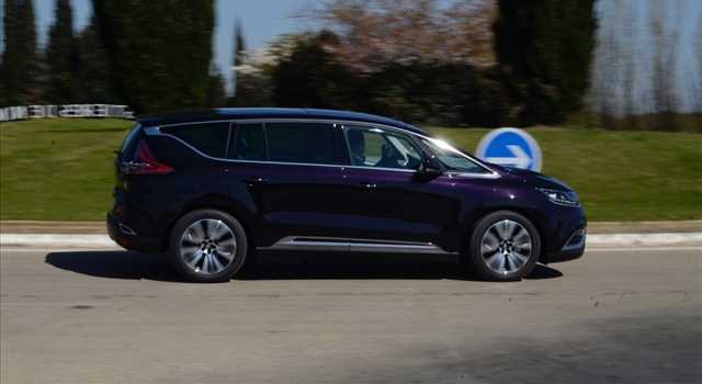 Renault Espace 2015, primo contatto