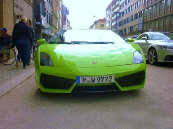 Le auto dei calciatori