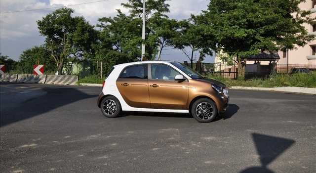 Smart Forfour 0.9 Turbo Passion, la prova su strada