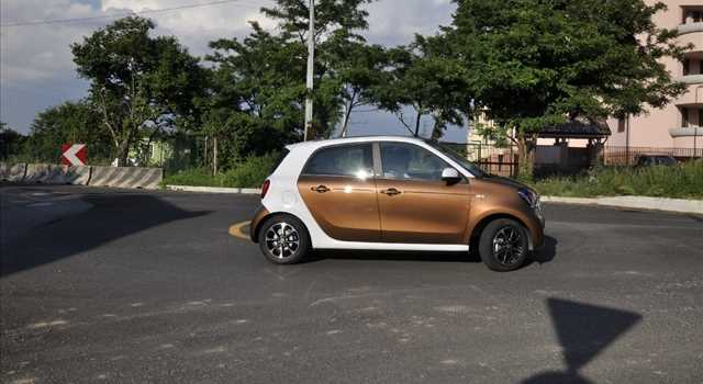 Smart Forfour 0.9 Turbo Passion, la prova su strada