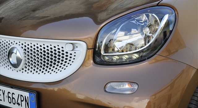 Smart Forfour 0.9 Turbo Passion, la prova su strada