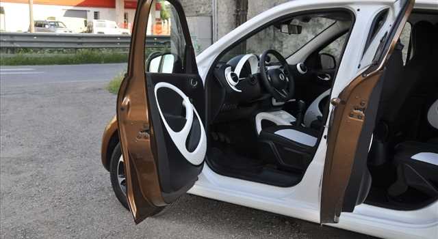 Smart Forfour 0.9 Turbo Passion, la prova su strada