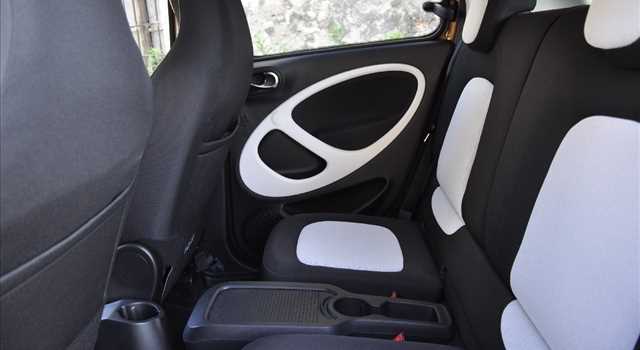 Smart Forfour 0.9 Turbo Passion, la prova su strada