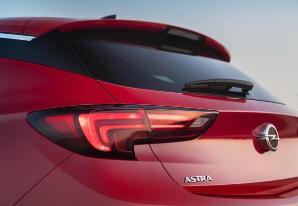 Nuova Opel Astra, prime immagini definitive
