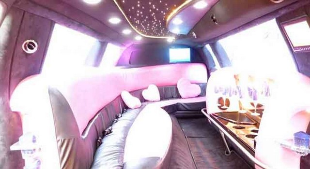Limousine: sfarzo e trash