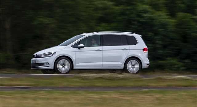 Volkswagen Touran 2015, nuove immagini ufficiali