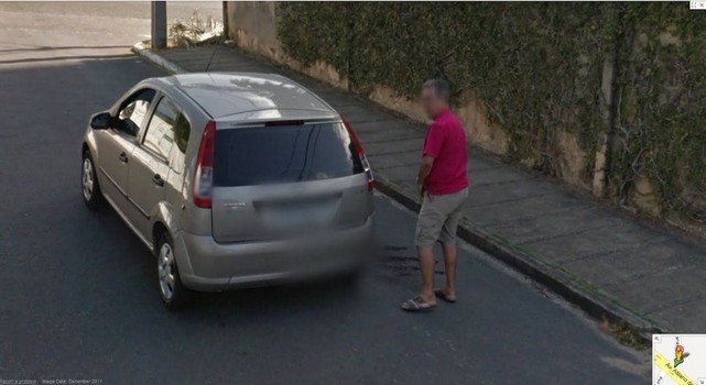 Google Street View e motori: le foto più imbarazzanti