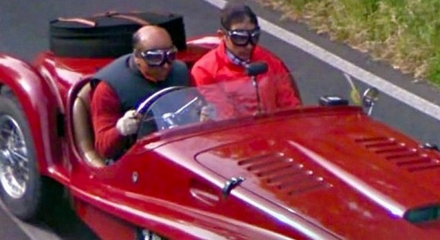 Google Street View e motori: le foto più imbarazzanti