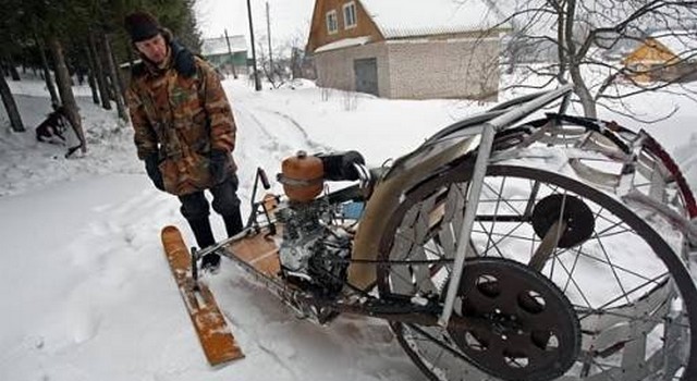 Le motoslitte più pazze del mondo sono russe, eccole