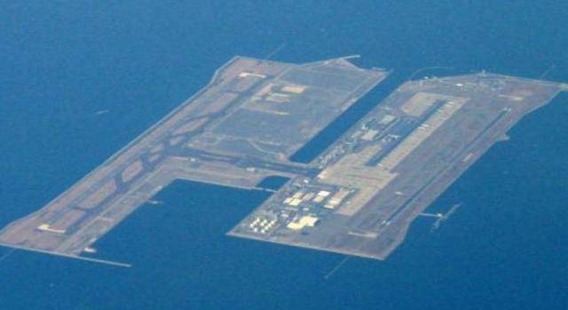 Gli aeroporti più pericolosi del mondo: atterraggi da brividi