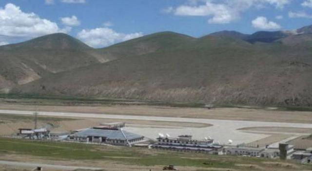 Gli aeroporti più pericolosi del mondo: atterraggi da brividi
