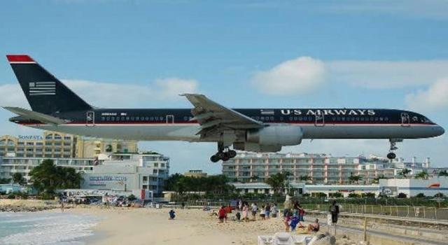 Gli aeroporti più pericolosi del mondo: atterraggi da brividi