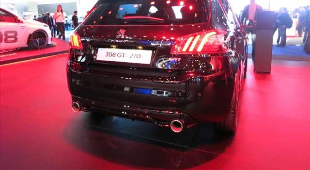 Stand Peugeot al Salone di Francoforte 2015
