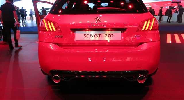 Stand Peugeot al Salone di Francoforte 2015