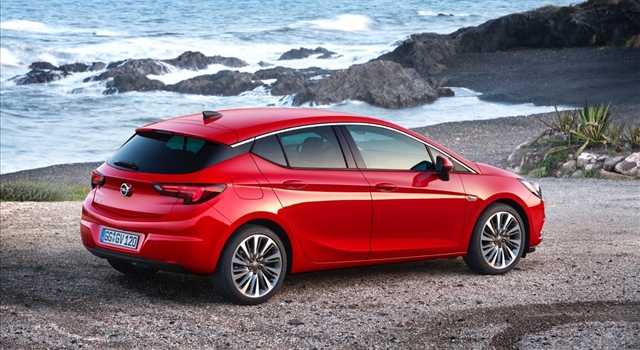 Opel Astra 2016, nuove foto ufficiali