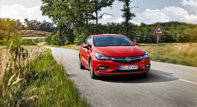 Opel Astra 2016, nuove foto ufficiali