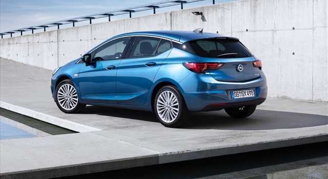 Opel Astra 2016, nuove foto ufficiali