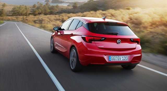 Opel Astra 2016, nuove foto ufficiali