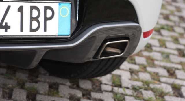Renault Clio R.S. EDC 220 Trophy in prova