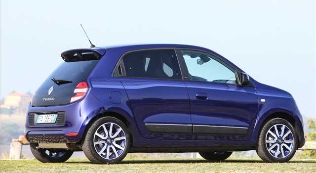 Renault Twingo EDC Lovely, primo contatto