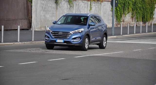 Hyundai Tucson 1.7 crdi Xpossible, prova su strada