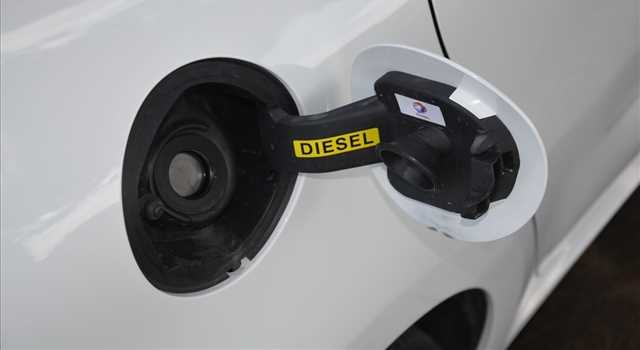 Peugeot 3008 vs Citroen C4 Picasso, prova su strada