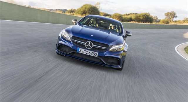 Nuova Mercedes-Benz C Coupé: primo contatto