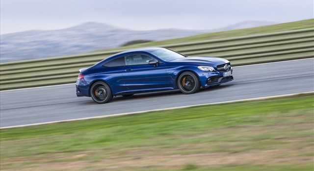 Nuova Mercedes-Benz C Coupé: primo contatto