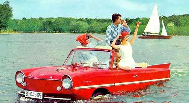 Auto anfibie, le foto più assurde delle quattro ruote da surf
