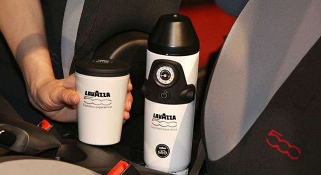 I 22 accessori per auto più assurdi