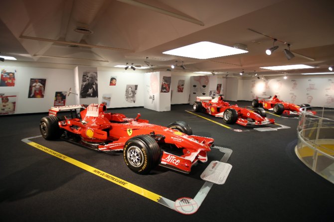 Ferrarista per sempre, inaugurata la mostra al museo Ferrari