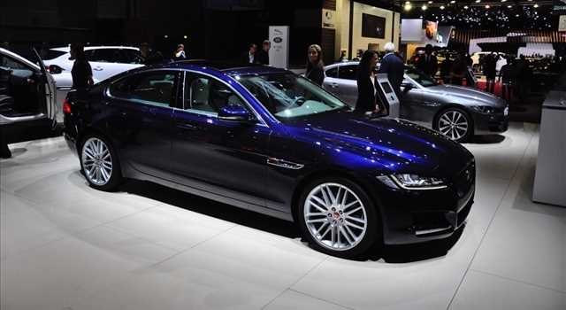 Jaguar al Salone di Parigi 2016