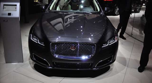 Jaguar al Salone di Parigi 2016