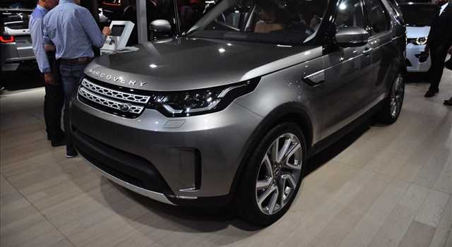 Land Rover al Salone di Parigi 2016