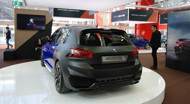 Peugeot al Motor Show 2016