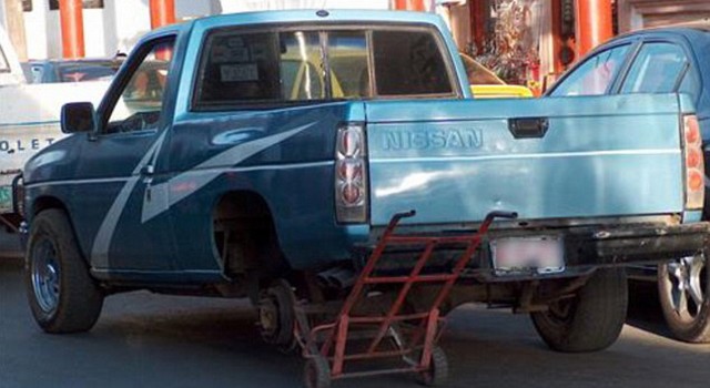 Le riparazioni auto più assurde