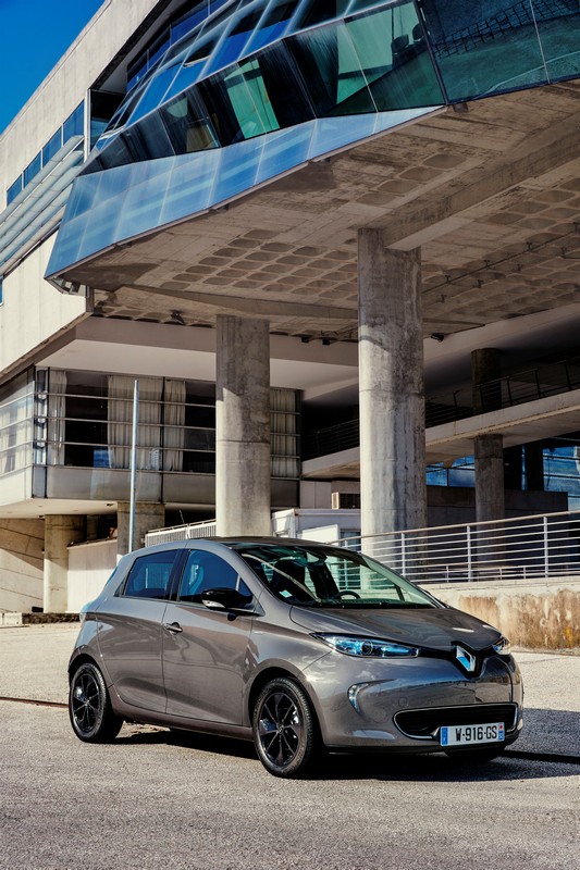 Nuova Renault Zoe: le immagini ufficiali