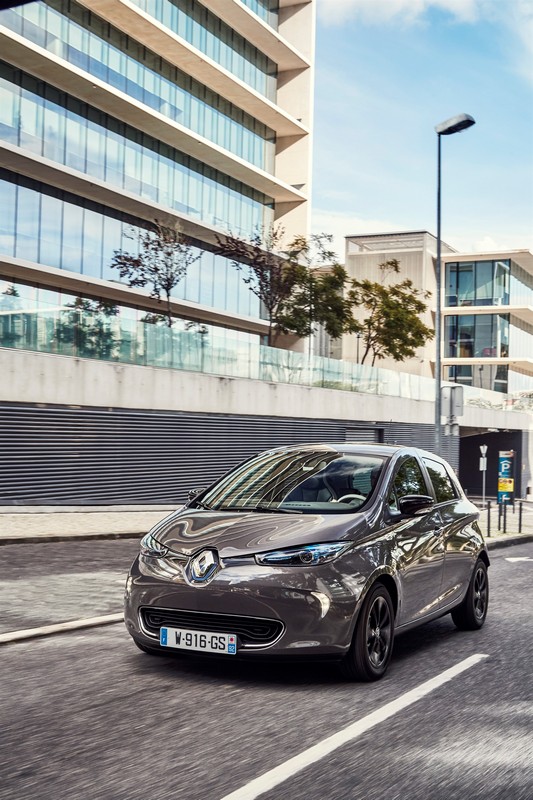 Nuova Renault Zoe: le immagini ufficiali