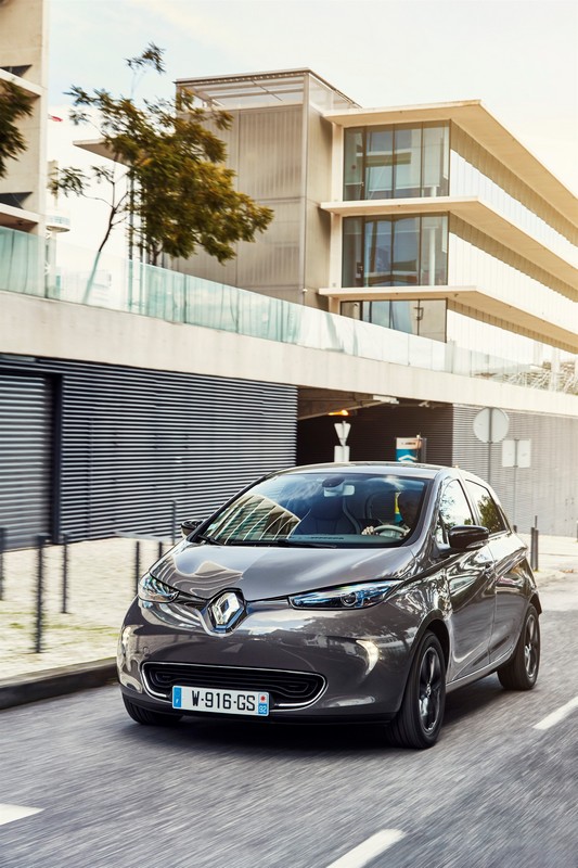 Nuova Renault Zoe: le immagini ufficiali