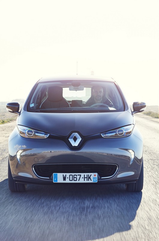 Nuova Renault Zoe: le immagini ufficiali