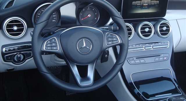Mercedes Classe C Cabrio: la prova su strada