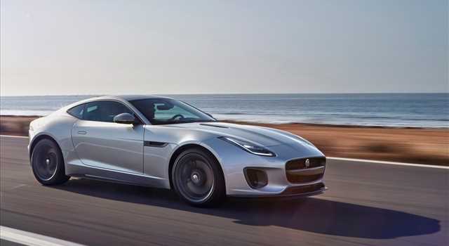 Jaguar F-Type restyling: le foto ufficiali