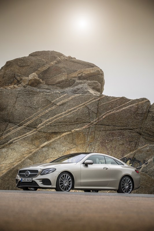 Nuova Mercedes Classe E Coupé: nuove foto
