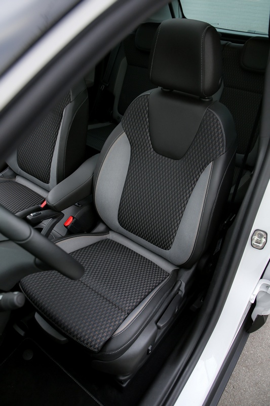 Opel Crossland X: nuove immagini ufficiali