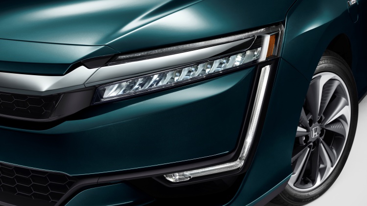 Honda Clarity plug-in ed elettrica: foto ufficiali
