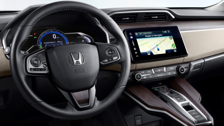 Honda Clarity plug-in ed elettrica: foto ufficiali