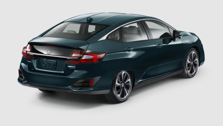 Honda Clarity plug-in ed elettrica: foto ufficiali