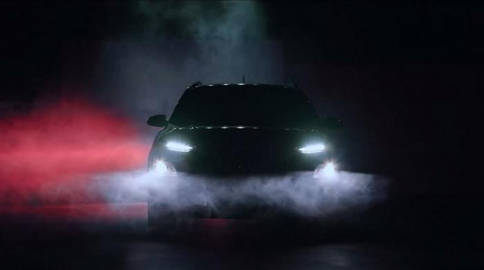Hyundai Kona: immagini teaser